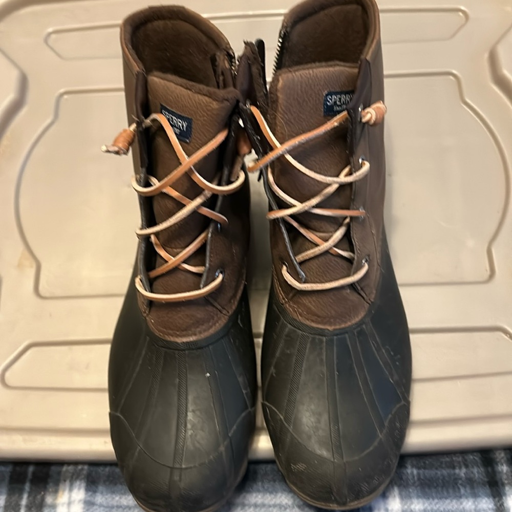 Sperry Boots, size 11, women’s
